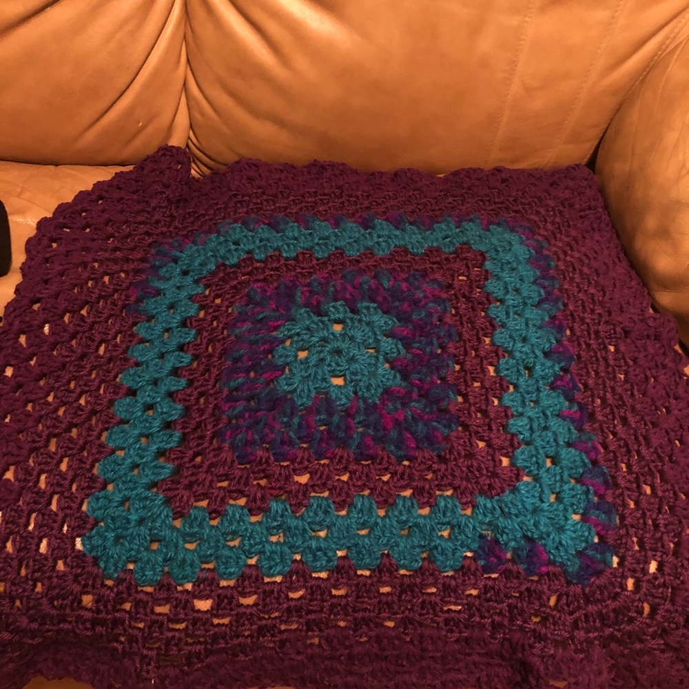 knitted blanket - Picture 2 of 4